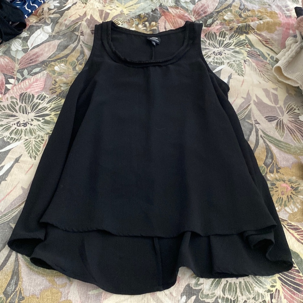 Black top EUC size medium